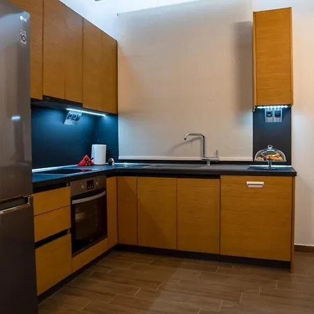 Polytelia Διαμέρισμα